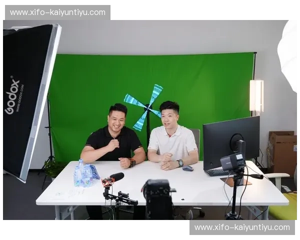 直播举重风潮兴起的现场能量